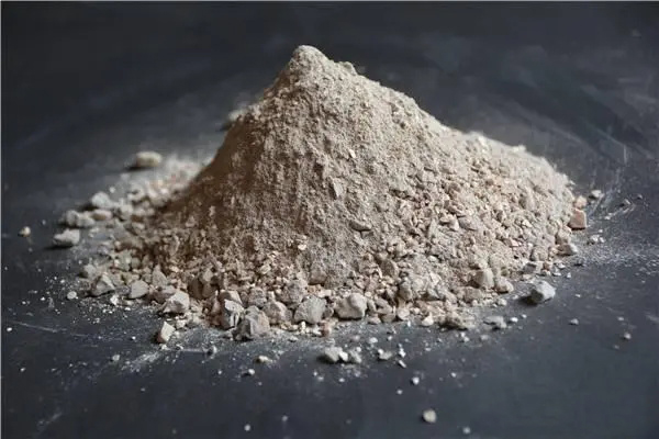 耐火澆注料的施工、伸縮縫留設(shè)以及缺陷修補的規(guī)范要求